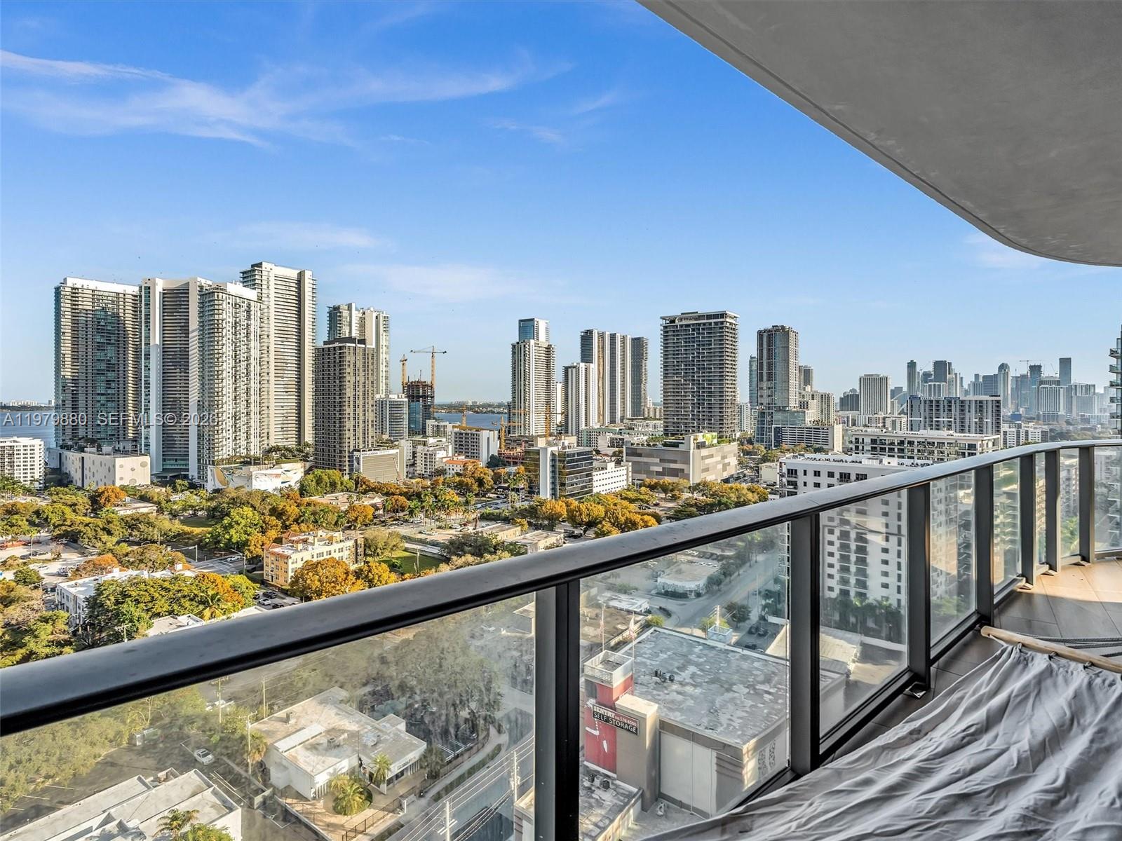 image Hyde Midtown32