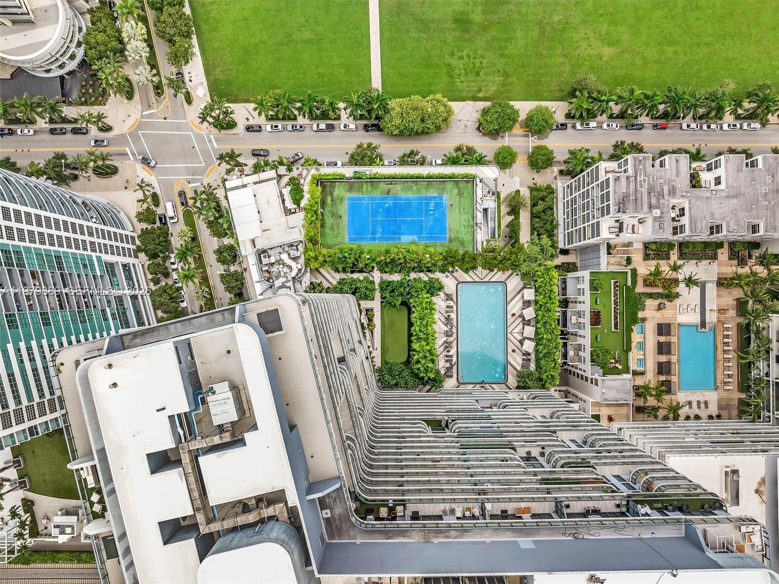 image Hyde Midtown73