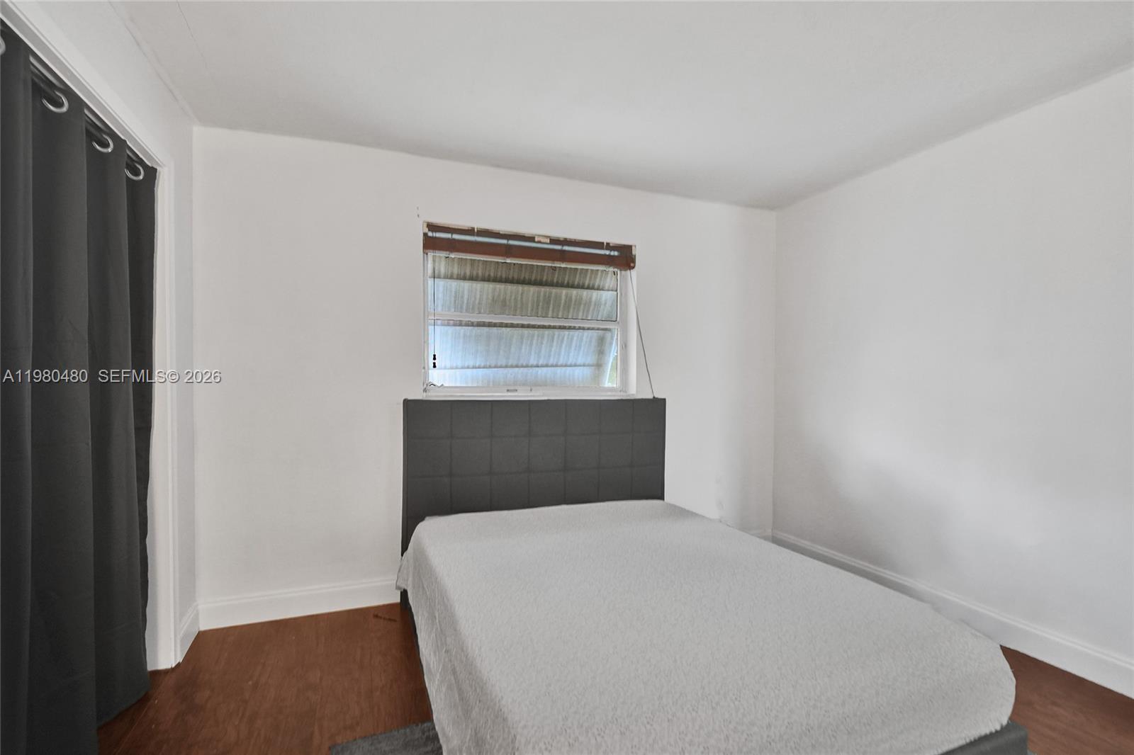 8699 NW 26th Pl Sunrise, FL 33322