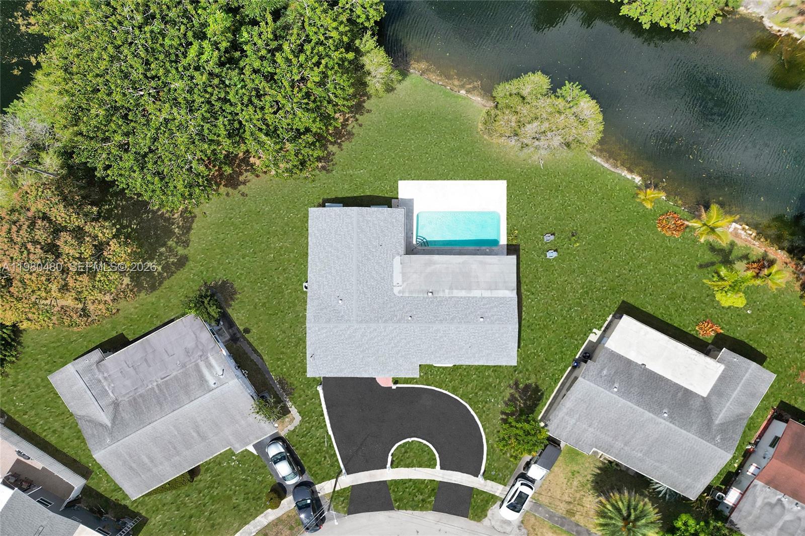 8699 NW 26th Pl Sunrise, FL 33322