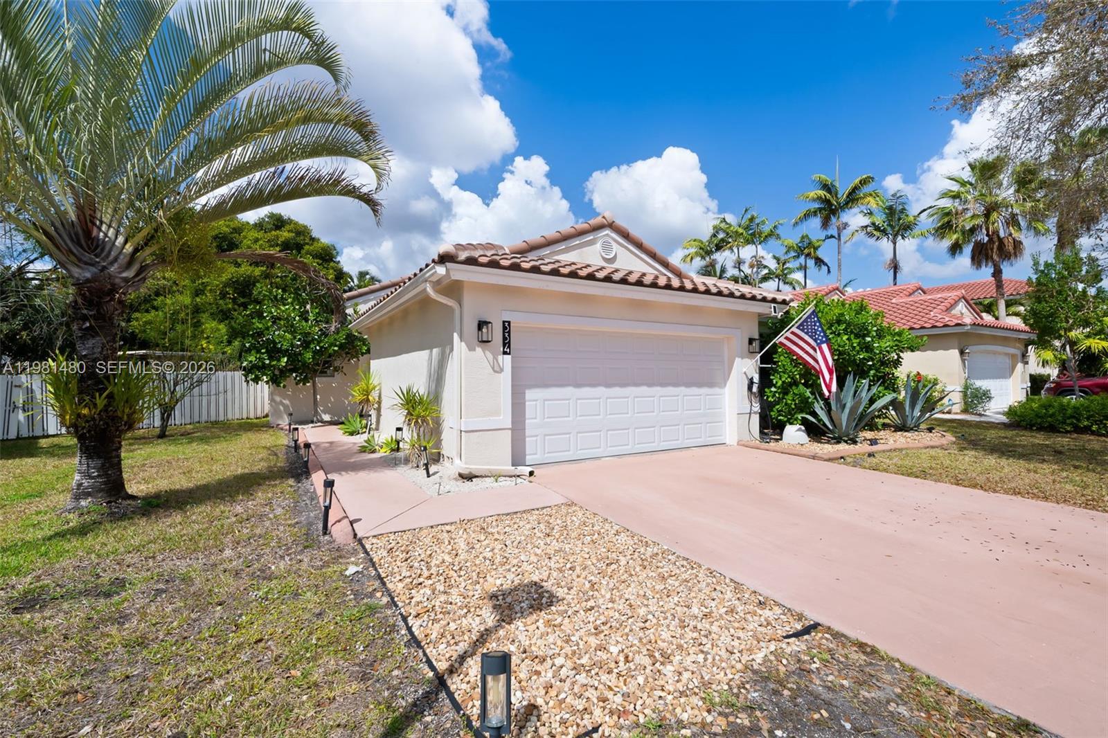 334 SW 194th Ave Pembroke Pines, FL 33029