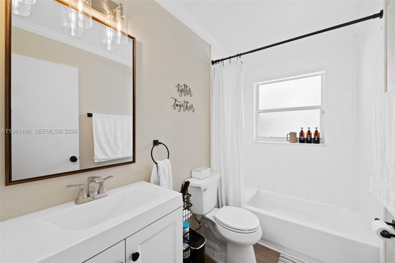 334 SW 194th Ave Pembroke Pines, FL 33029