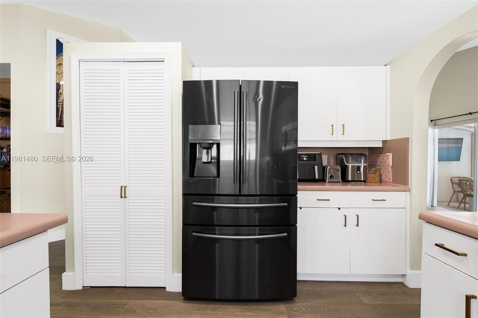 334 SW 194th Ave Pembroke Pines, FL 33029