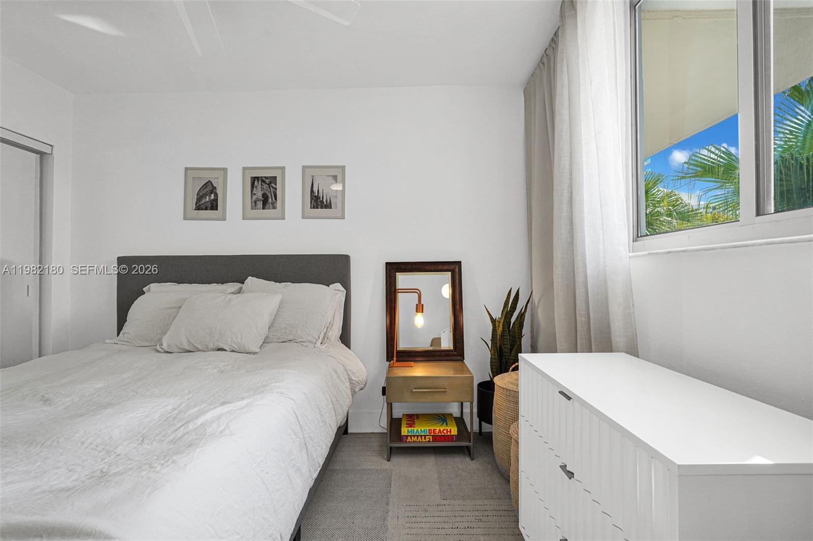 1605 Bay Rd #201 Miami Beach, FL 33139