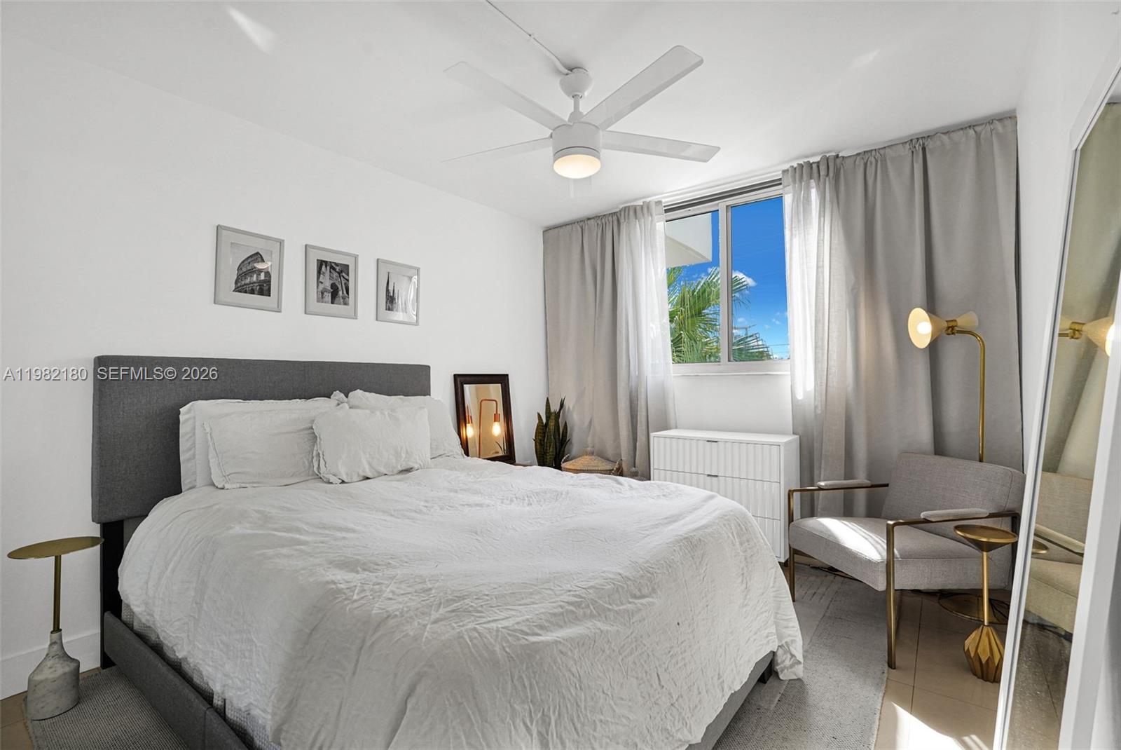 1605 Bay Rd #201 Miami Beach, FL 33139