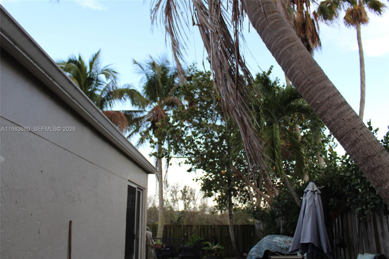 9818 SW 222nd Ter Cutler Bay, FL 33190