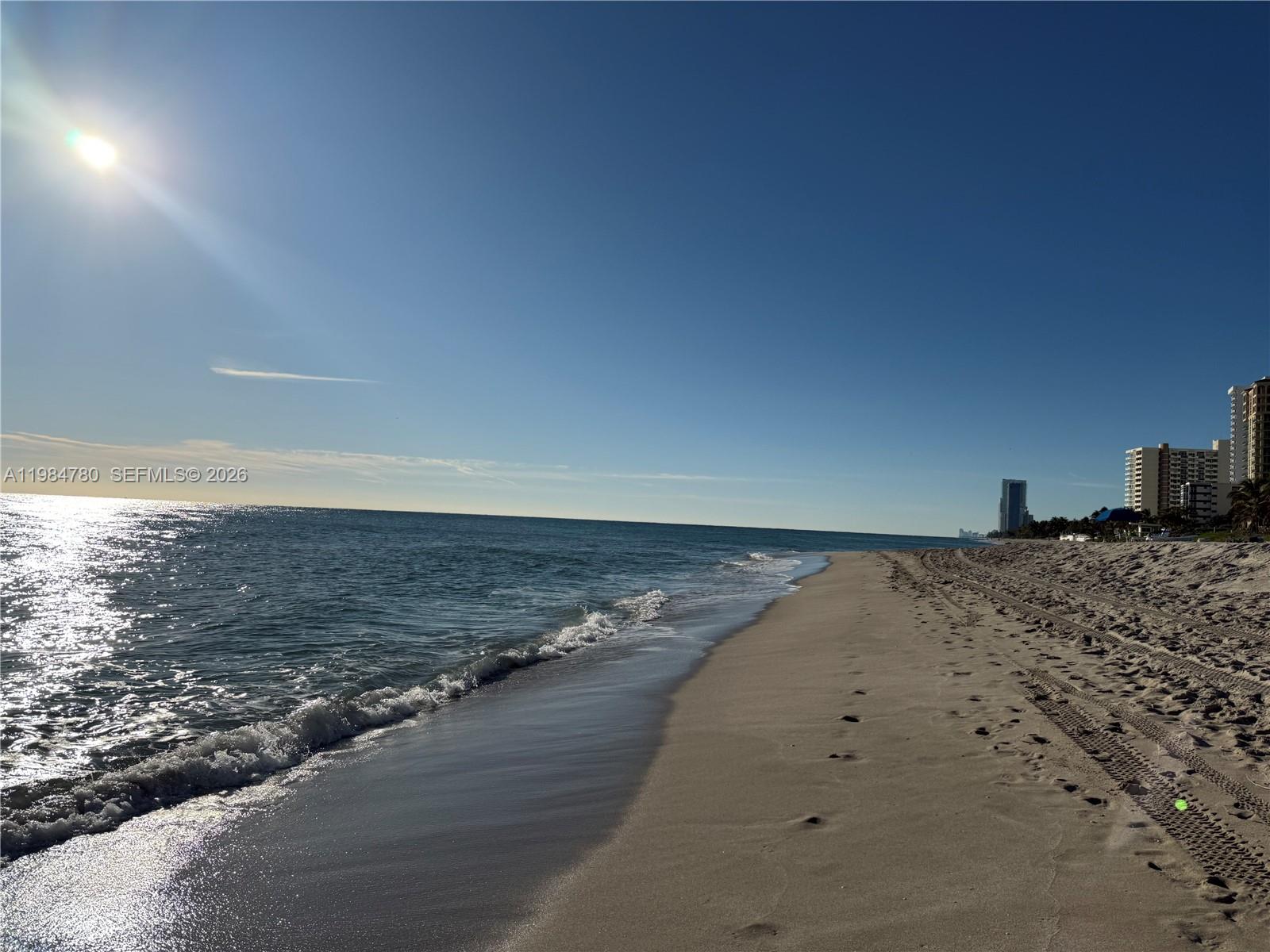 1825 S Ocean Dr #305