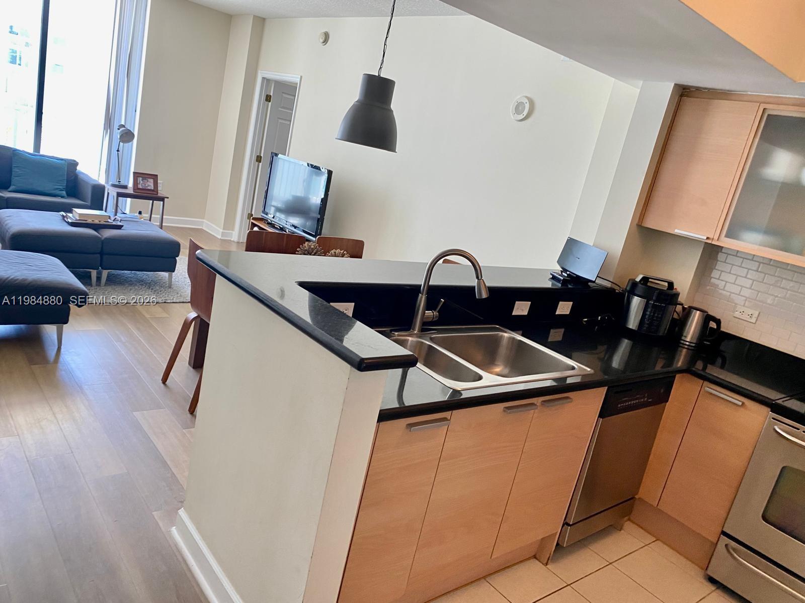 140 S Dixie Hwy #704 Hollywood, FL 33020