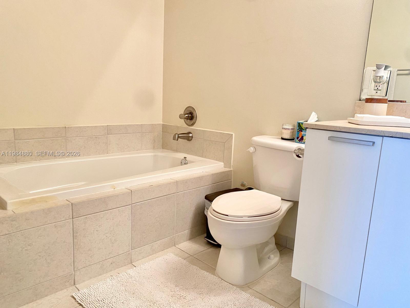 140 S Dixie Hwy #704 Hollywood, FL 33020