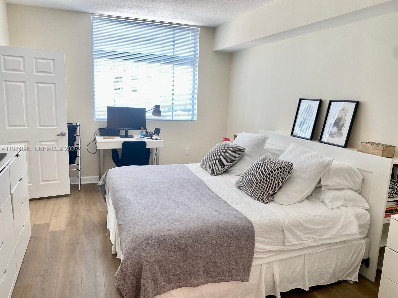 140 S Dixie Hwy #704 Hollywood, FL 33020