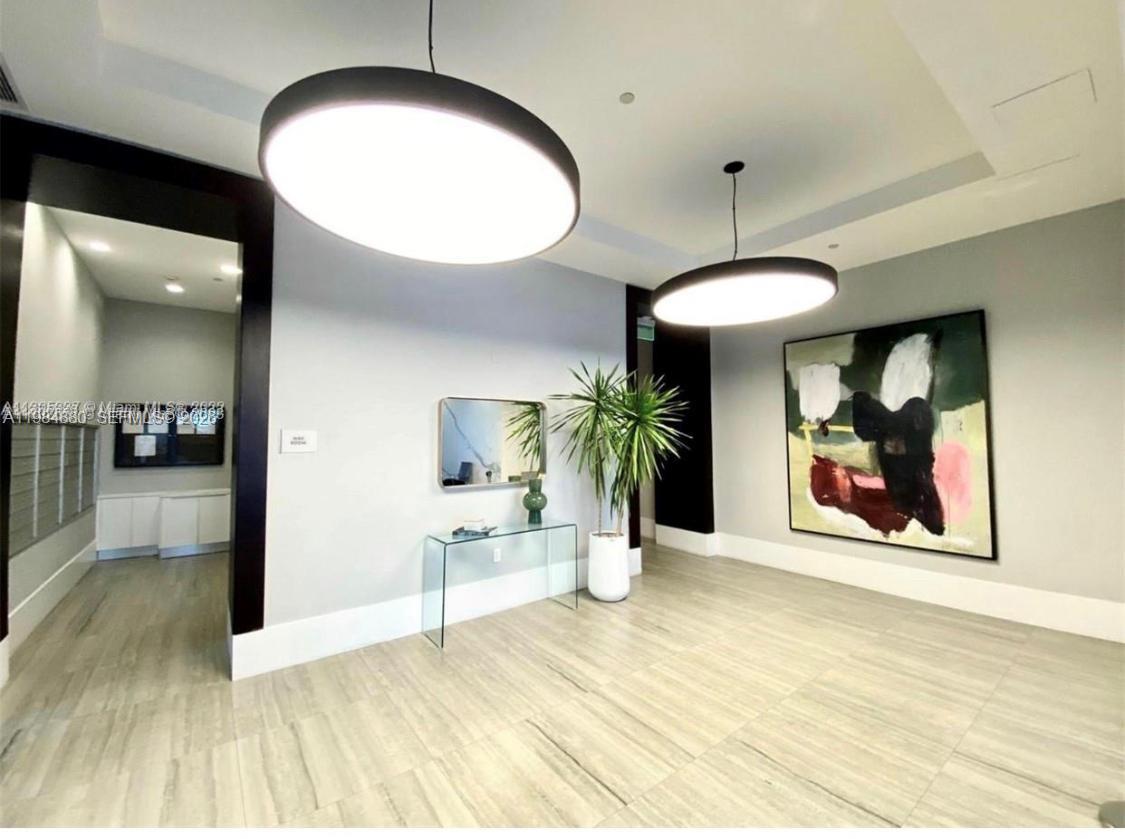 140 S Dixie Hwy #704 Hollywood, FL 33020