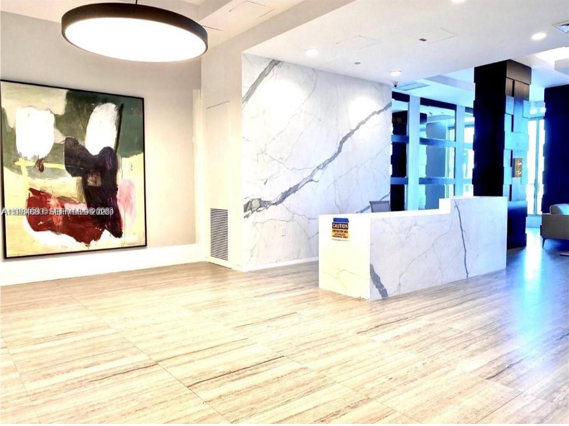 140 S Dixie Hwy #704 Hollywood, FL 33020