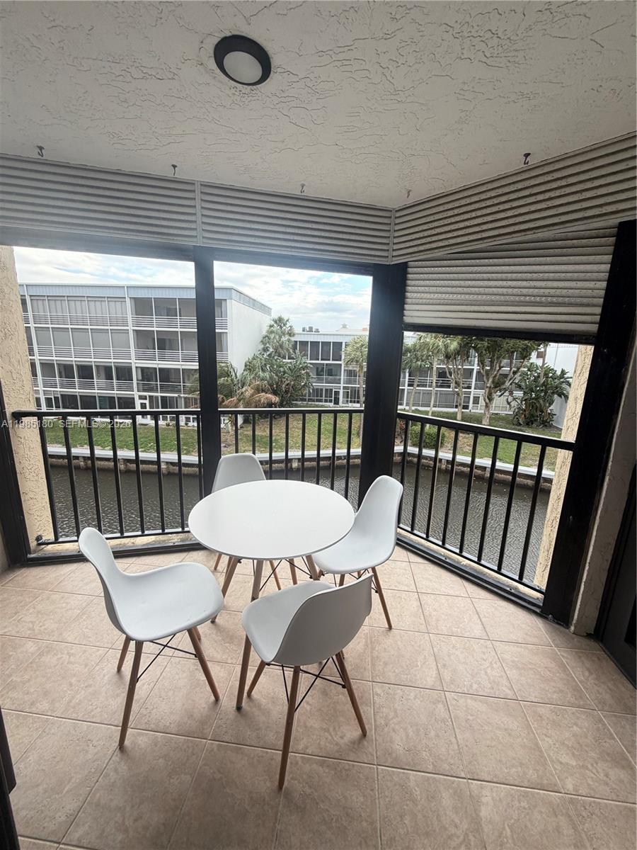 896 N Federal Hwy #326 Lantana, FL 33462