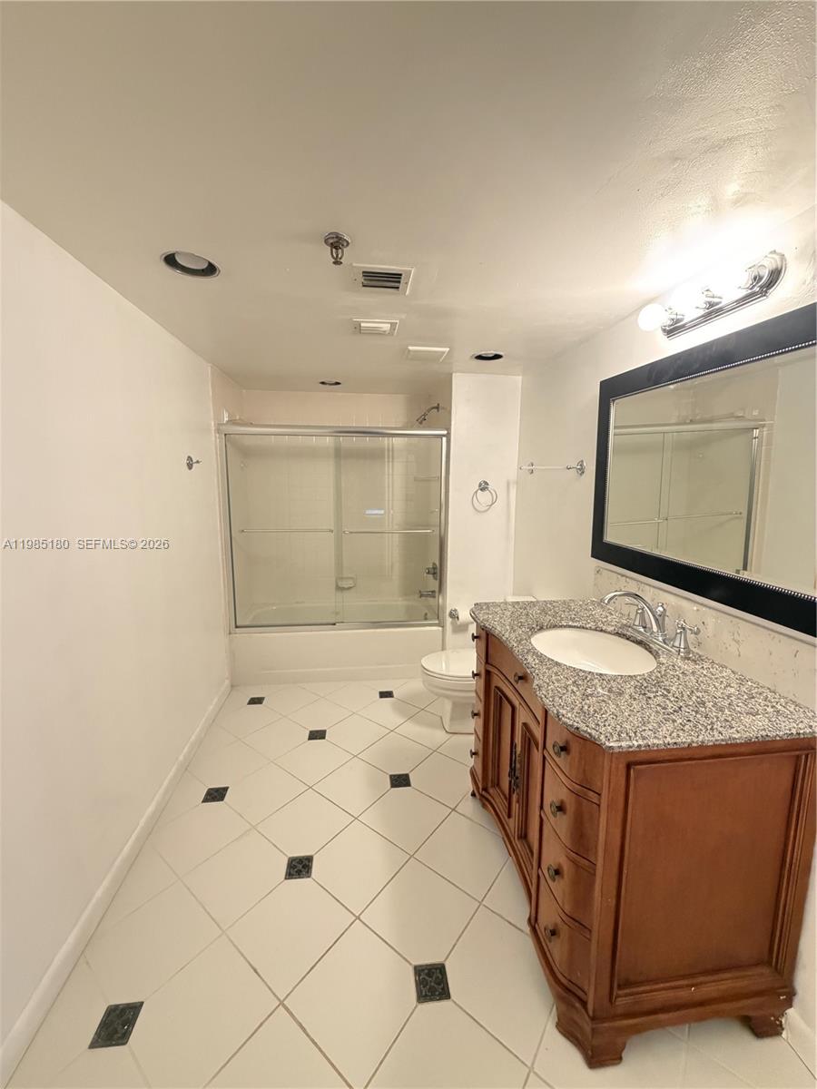 896 N Federal Hwy #326 Lantana, FL 33462