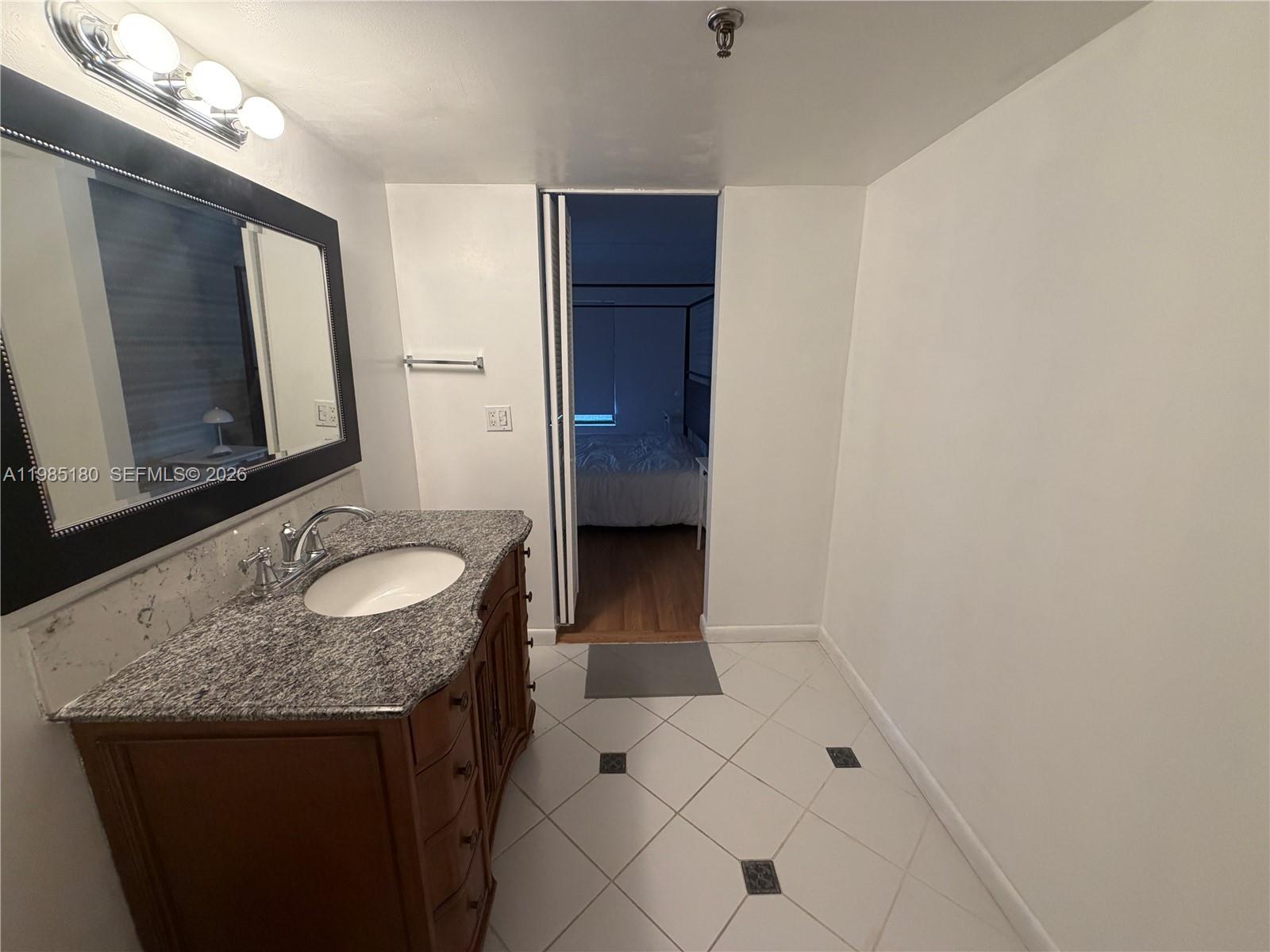 896 N Federal Hwy #326 Lantana, FL 33462