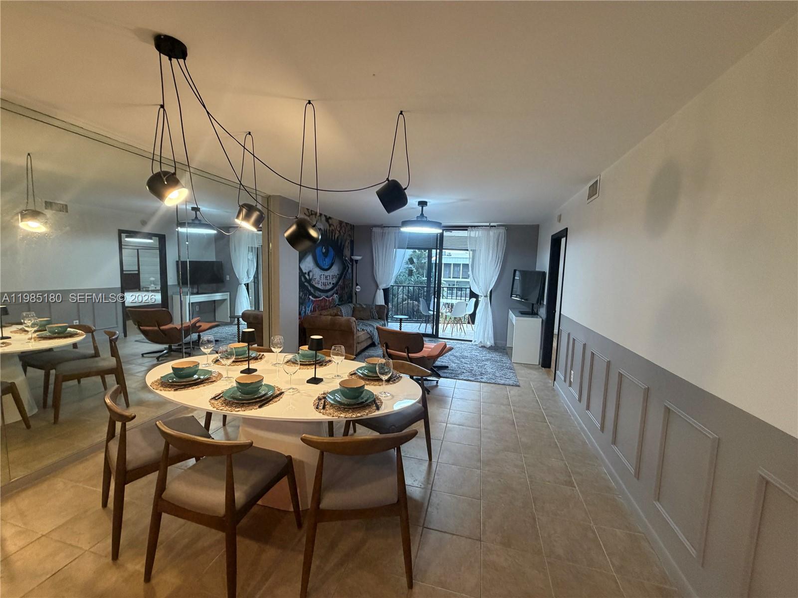 896 N Federal Hwy #326 Lantana, FL 33462