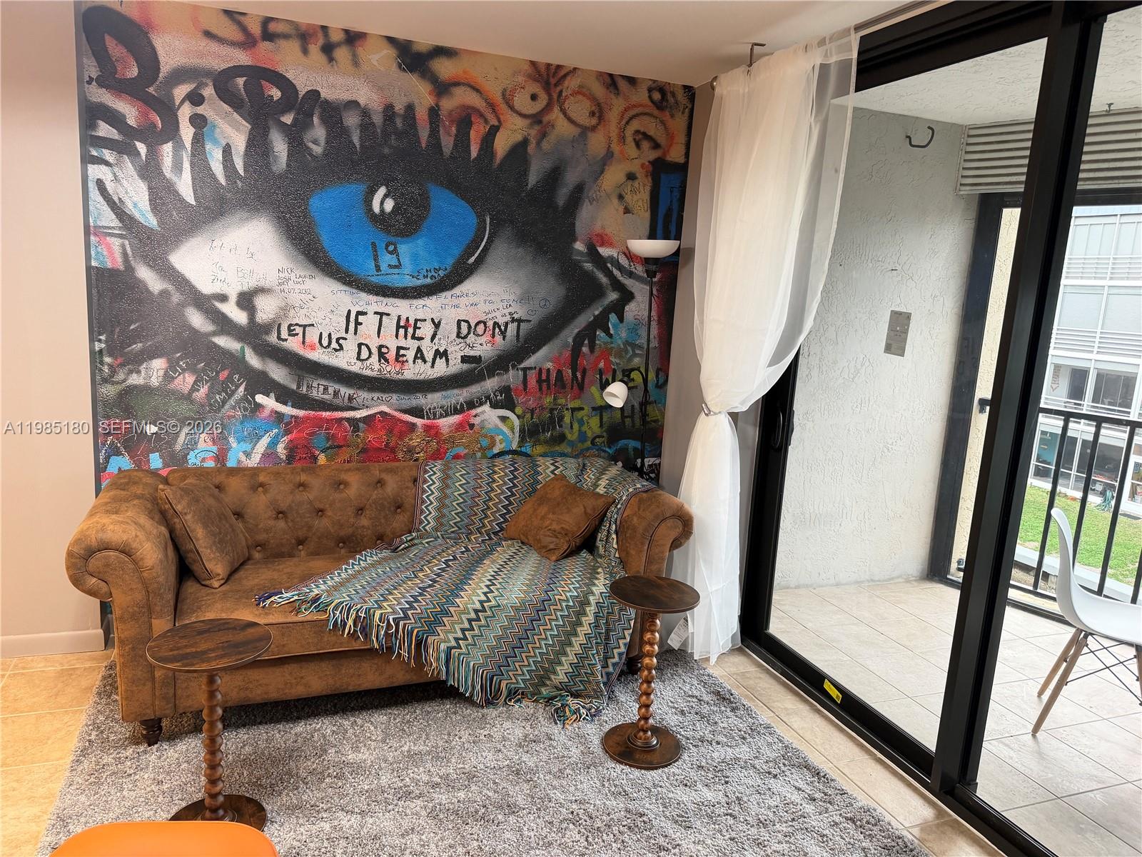 896 N Federal Hwy #326 Lantana, FL 33462