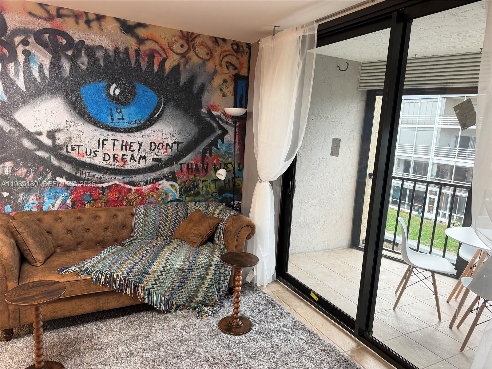 896 N Federal Hwy #326 Lantana, FL 33462