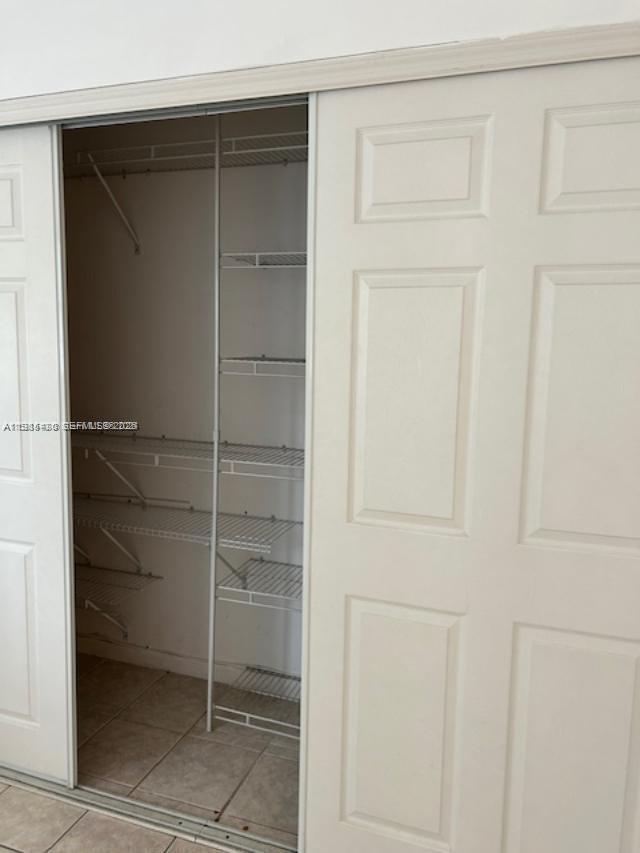 5103 NW 35th St #503 Lauderdale Lakes, FL 33319