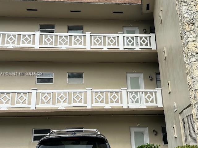 5103 NW 35th St #503 Lauderdale Lakes, FL 33319