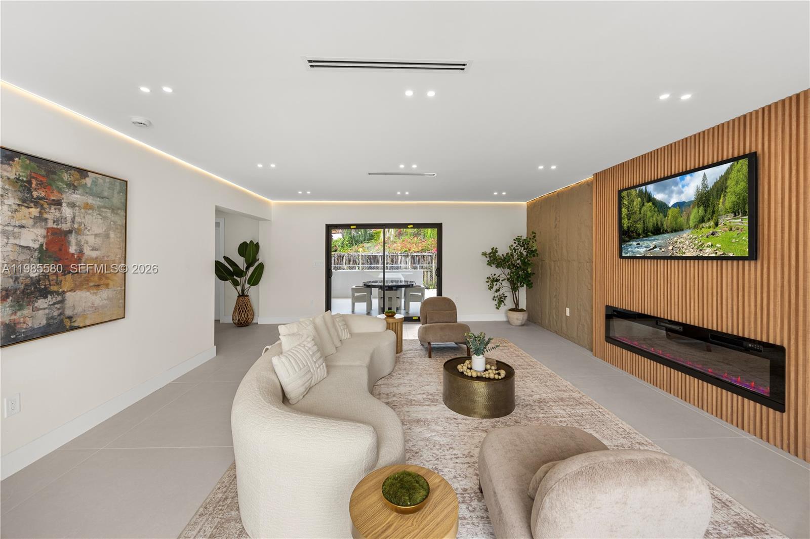 9261 SW 80th Ter Miami, FL 33173