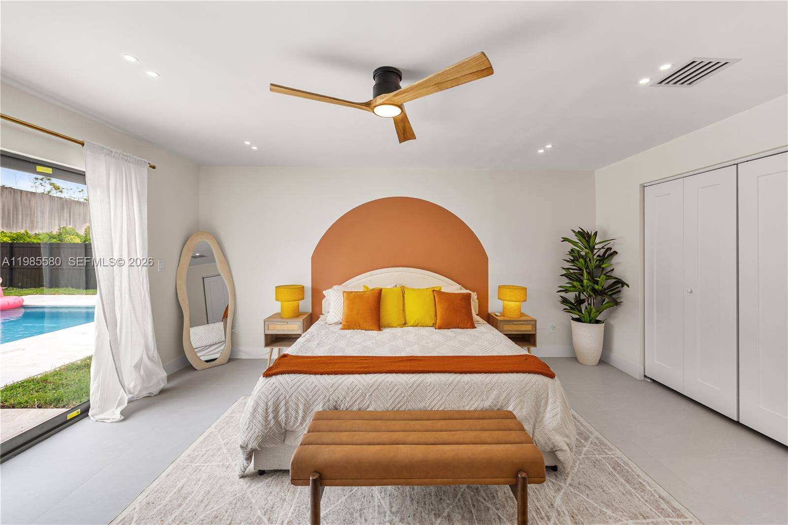 9261 SW 80th Ter Miami, FL 33173