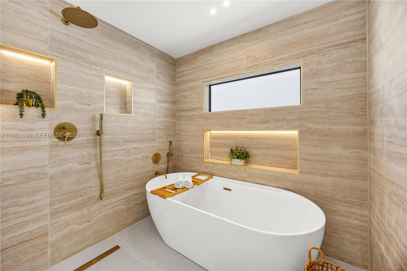 9261 SW 80th Ter Miami, FL 33173