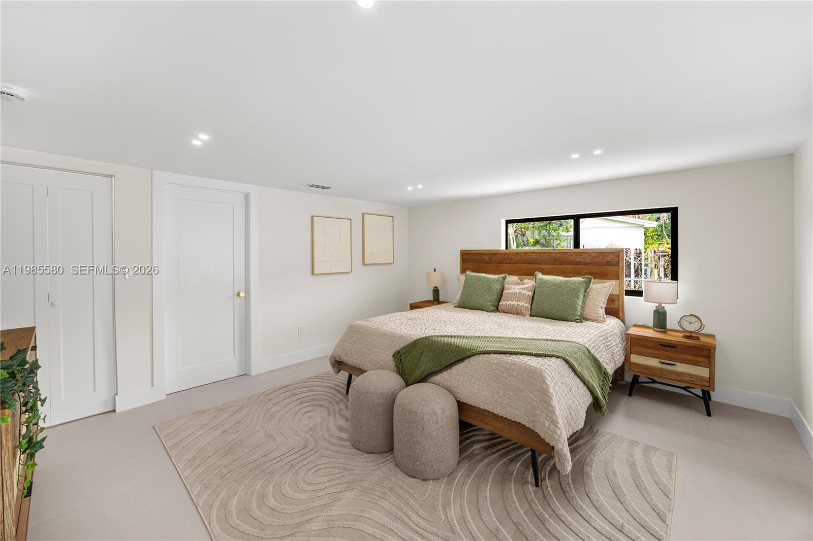 9261 SW 80th Ter Miami, FL 33173