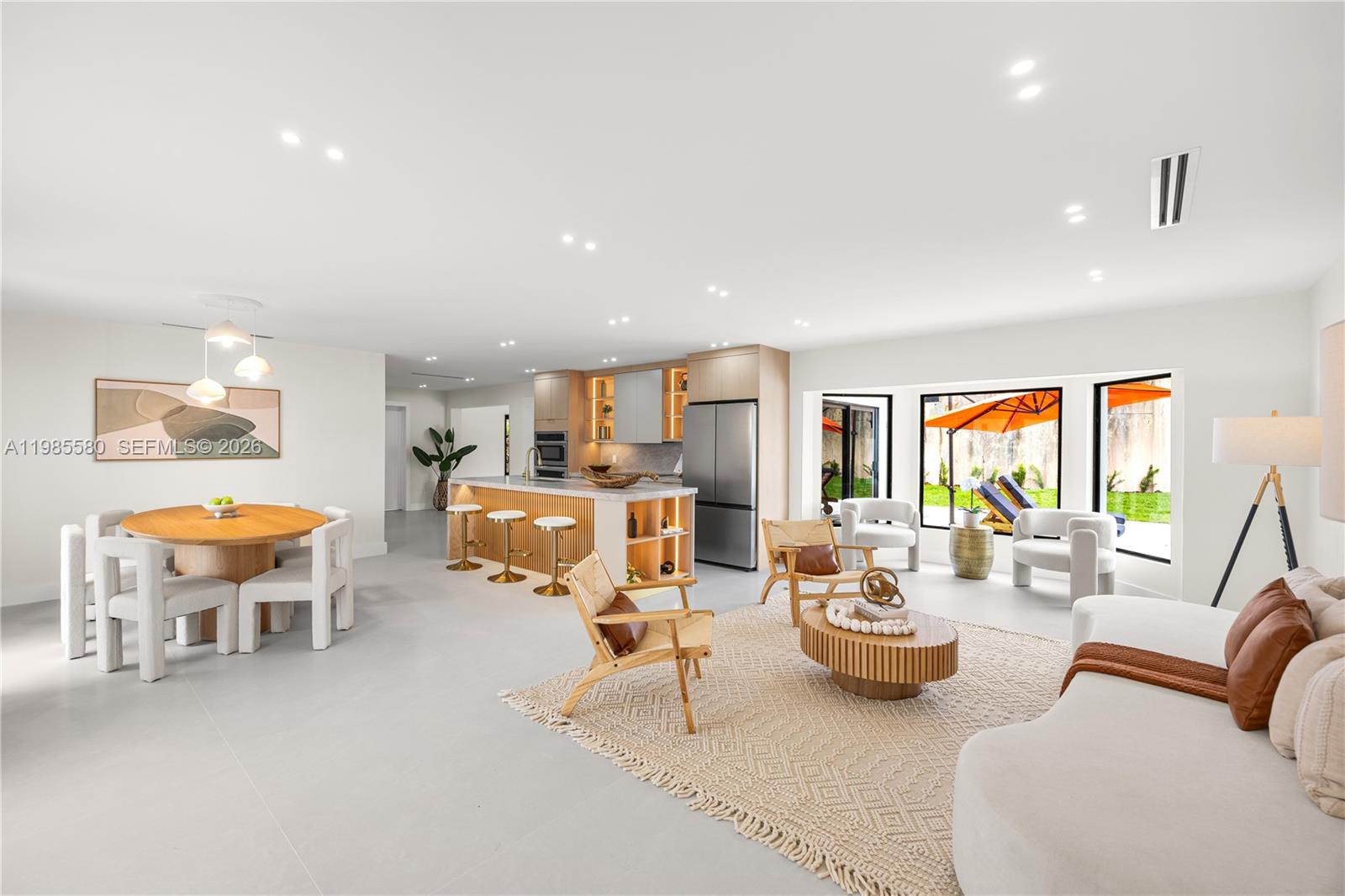 9261 SW 80th Ter Miami, FL 33173