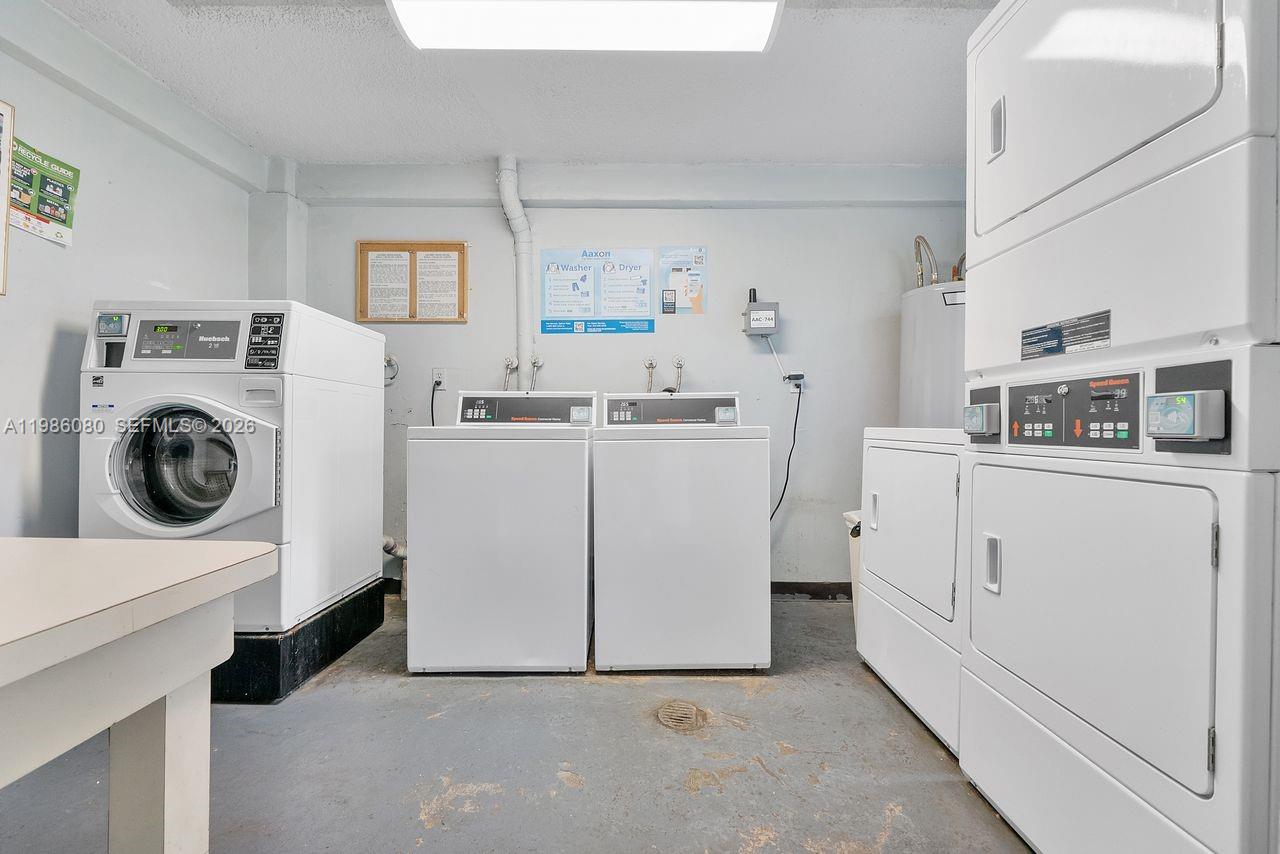 109 Royal Park Dr #2F Oakland Park, FL 33309