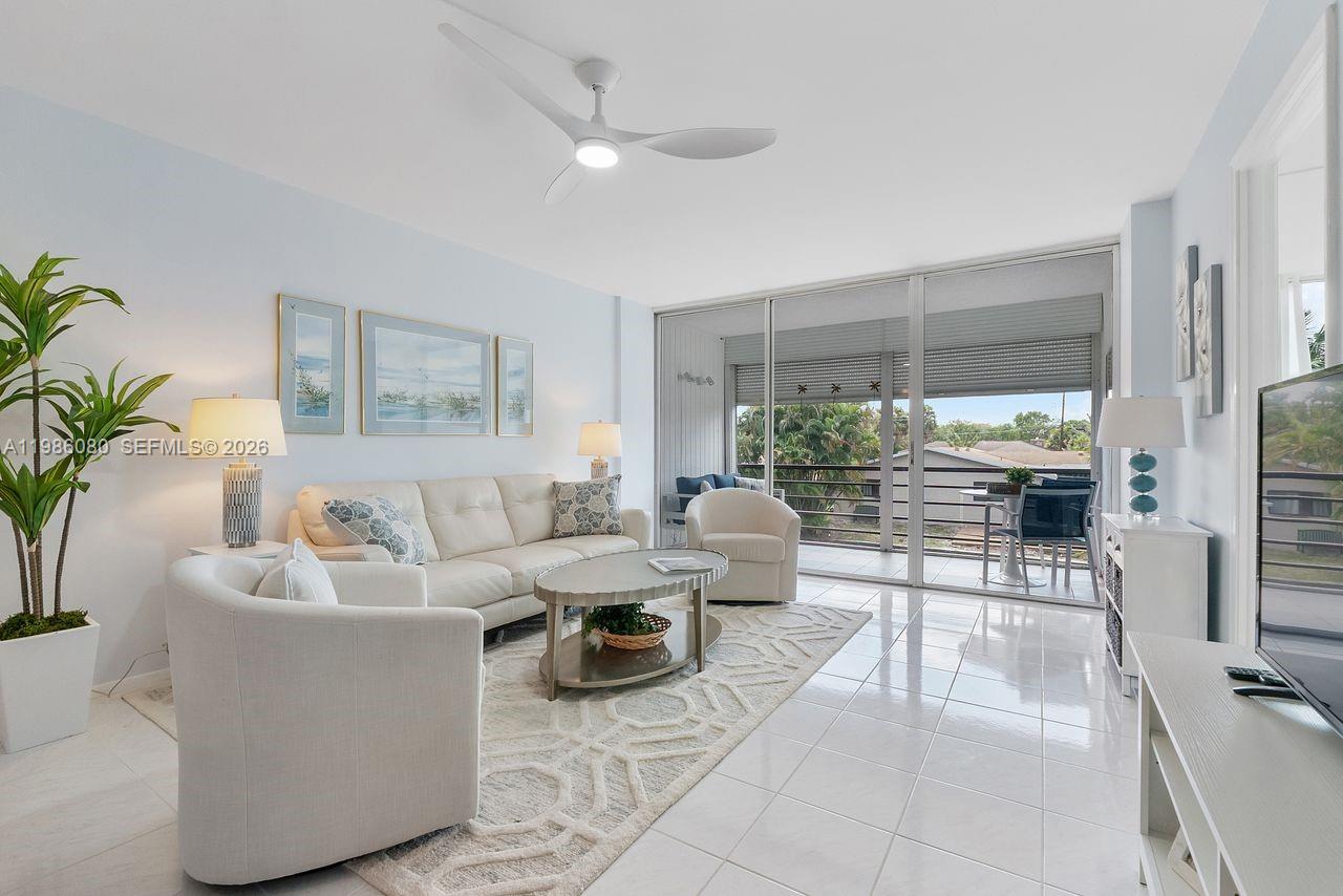 109 Royal Park Dr #2F Oakland Park, FL 33309