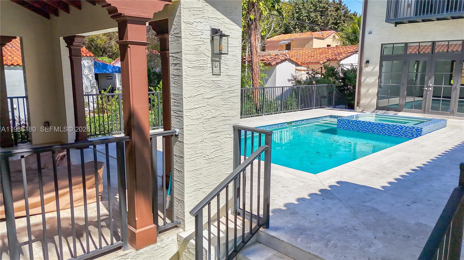 519 Alhambra Cir Coral Gables, FL 33134