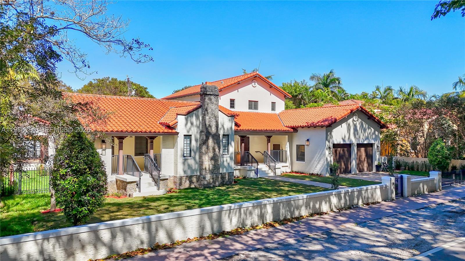 519 Alhambra Cir Coral Gables, FL 33134