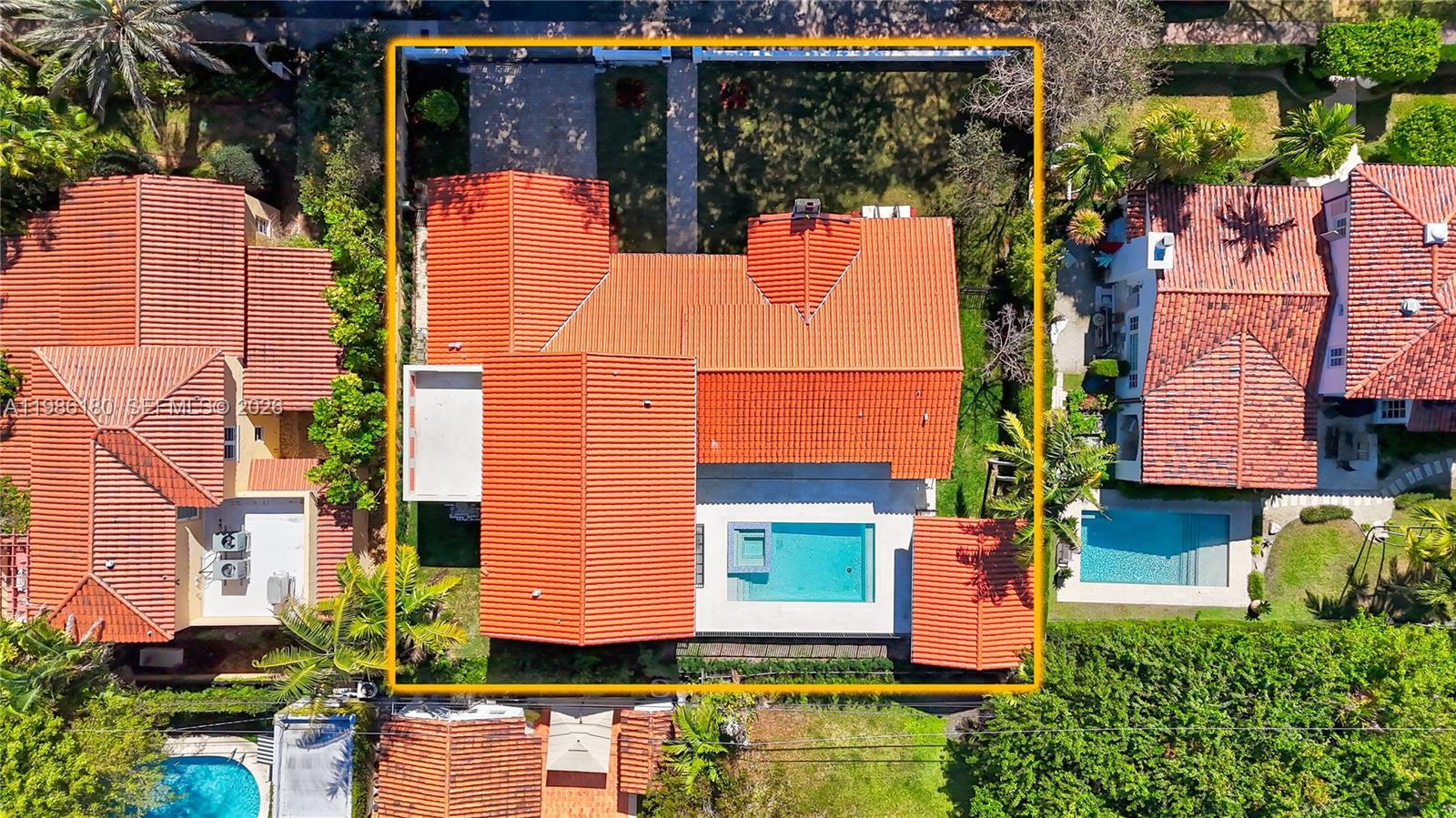 519 Alhambra Cir Coral Gables, FL 33134