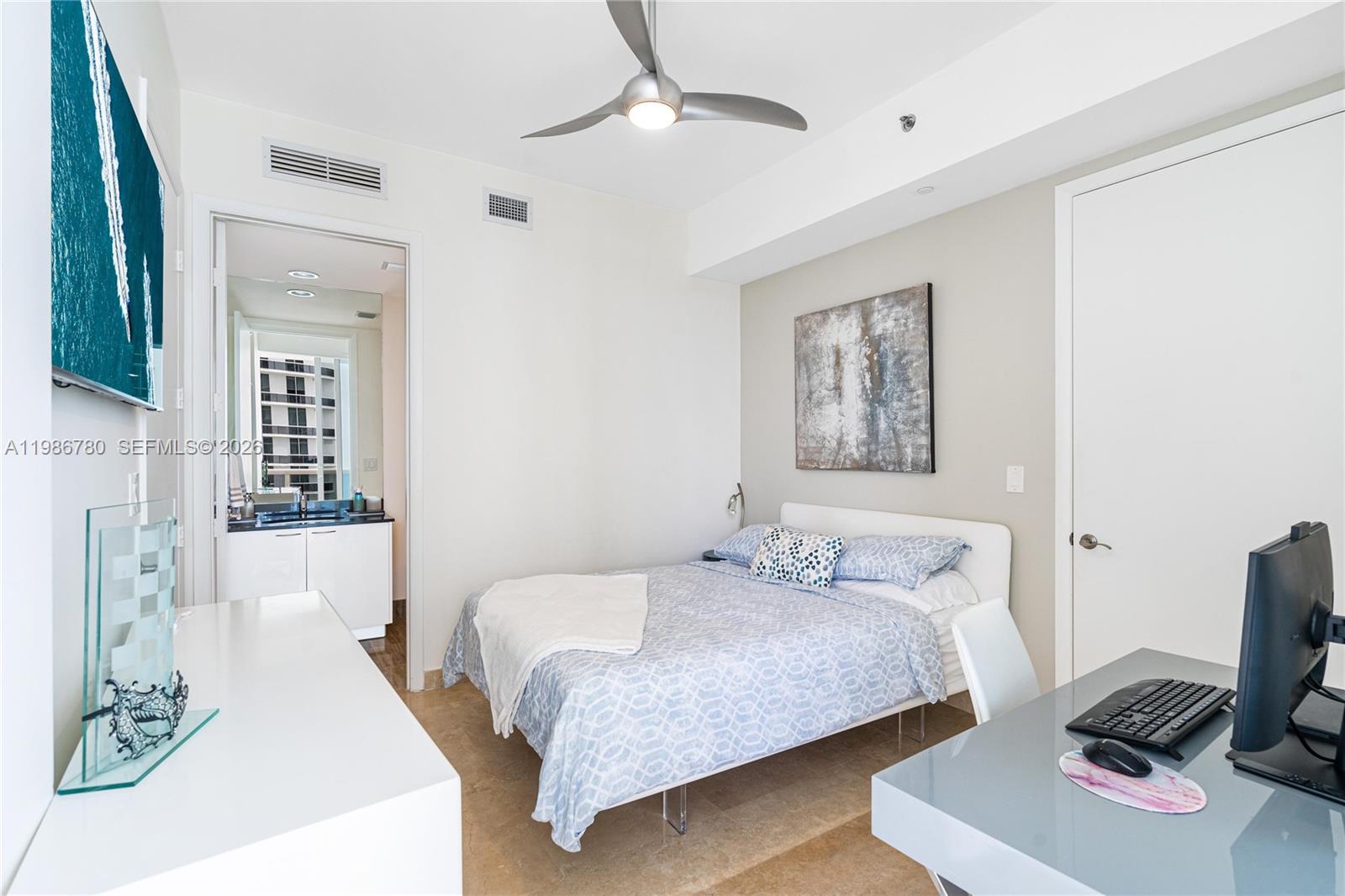 image Trump Tower I32