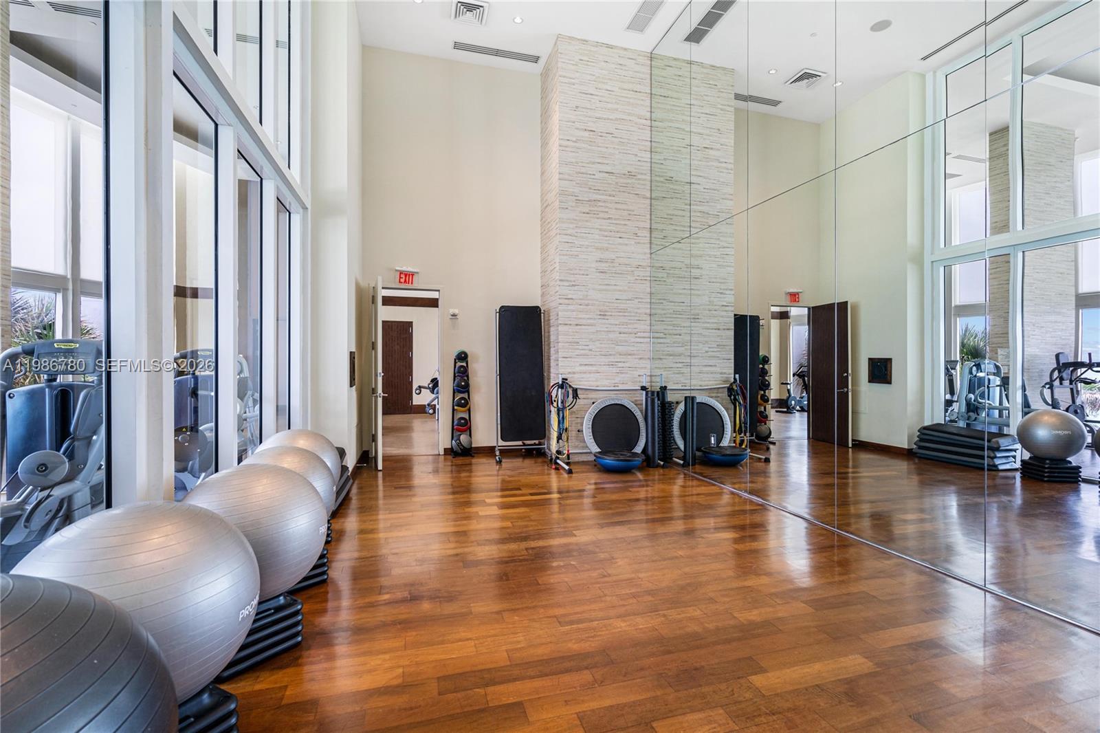 image Trump Tower I60