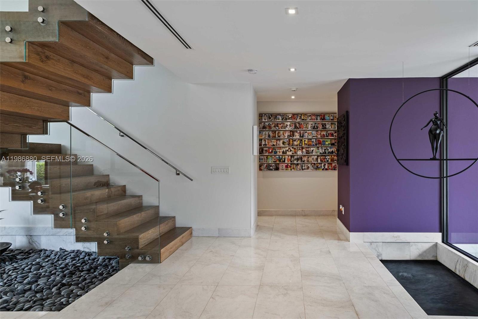 610 Harbor Cir Key Biscayne, FL 33149