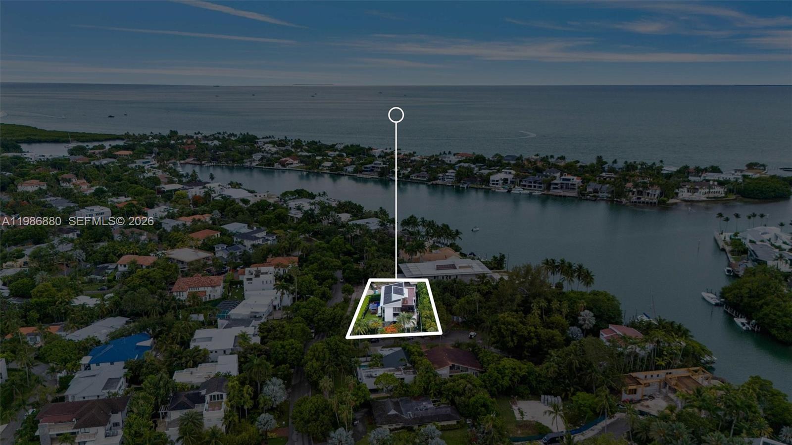 610 Harbor Cir Key Biscayne, FL 33149