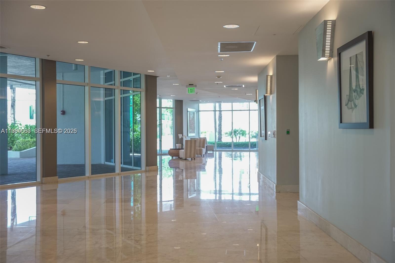 image Bel Aire on the Ocean15