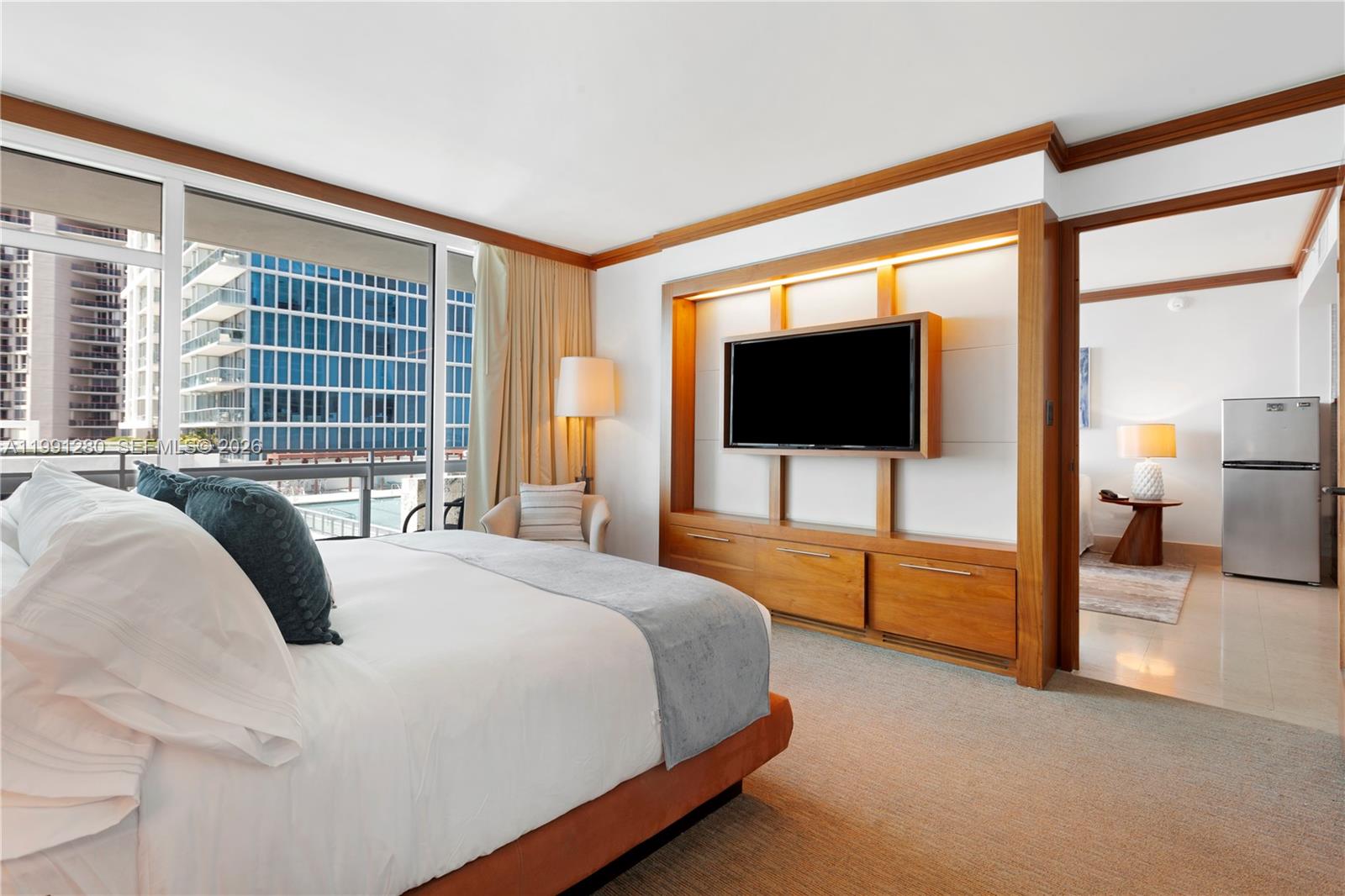 image The Carillon Center Tower10