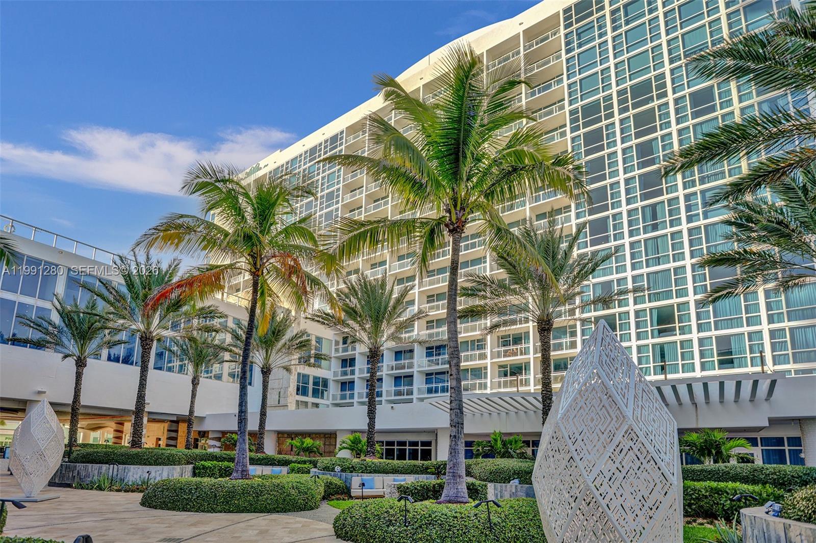 image The Carillon Center Tower20