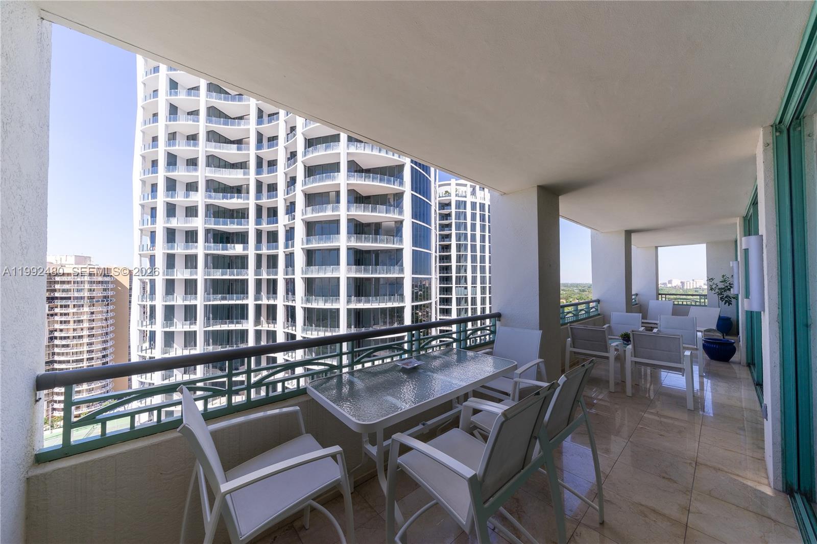 image Ritz-Carlton Coconut Grove5