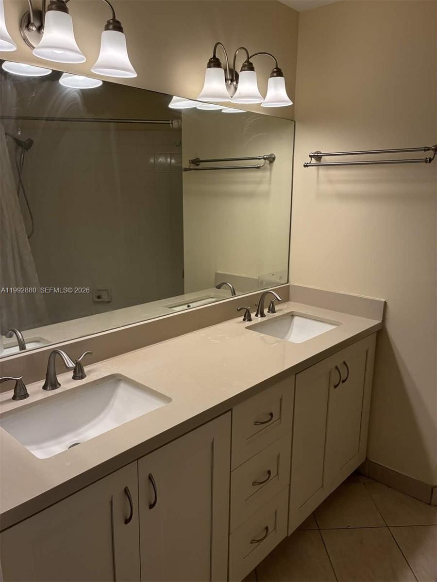 1764 NW 166th Ave Pembroke Pines, FL 33028