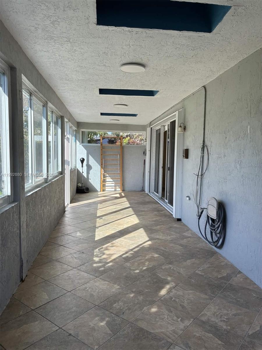 1764 NW 166th Ave Pembroke Pines, FL 33028