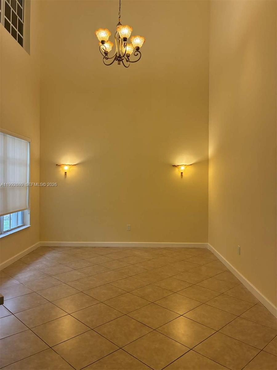 1764 NW 166th Ave Pembroke Pines, FL 33028