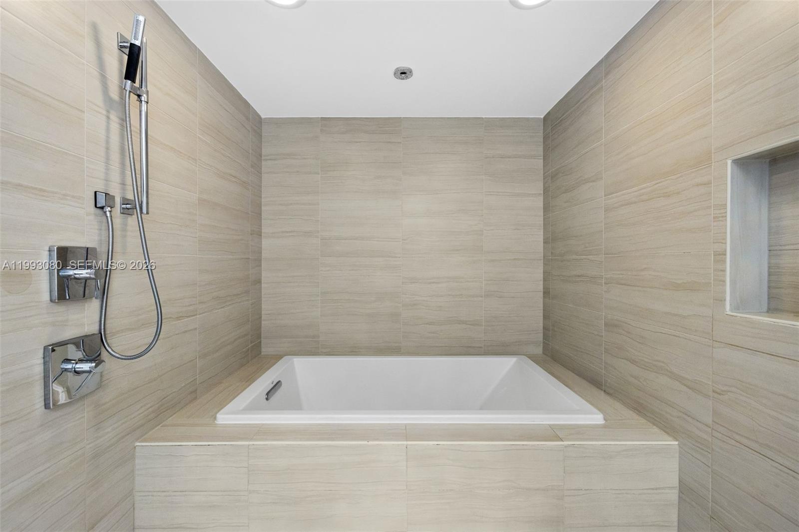 1180 N Federal Hwy #1102 Fort Lauderdale, FL 33304