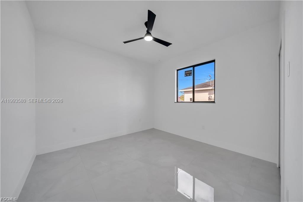 2815 44th St W Lehigh Acres, FL 33971