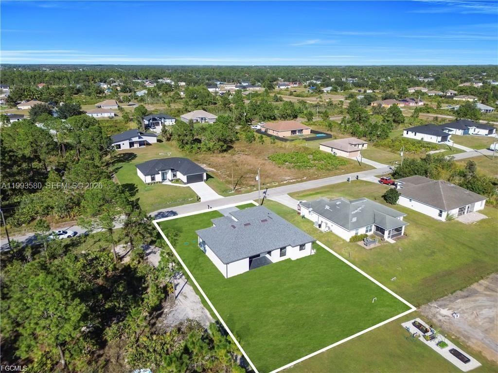 2815 44th St W Lehigh Acres, FL 33971