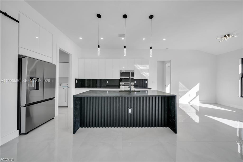 2815 44th St W Lehigh Acres, FL 33971