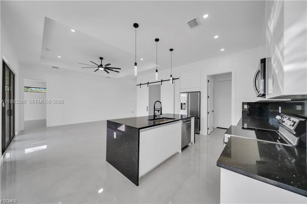 2815 44th St W Lehigh Acres, FL 33971